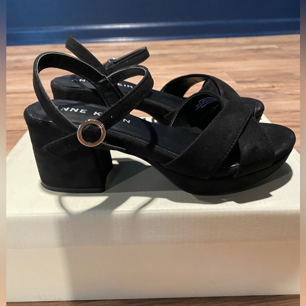 Anne Klein Pem Platform Sandal